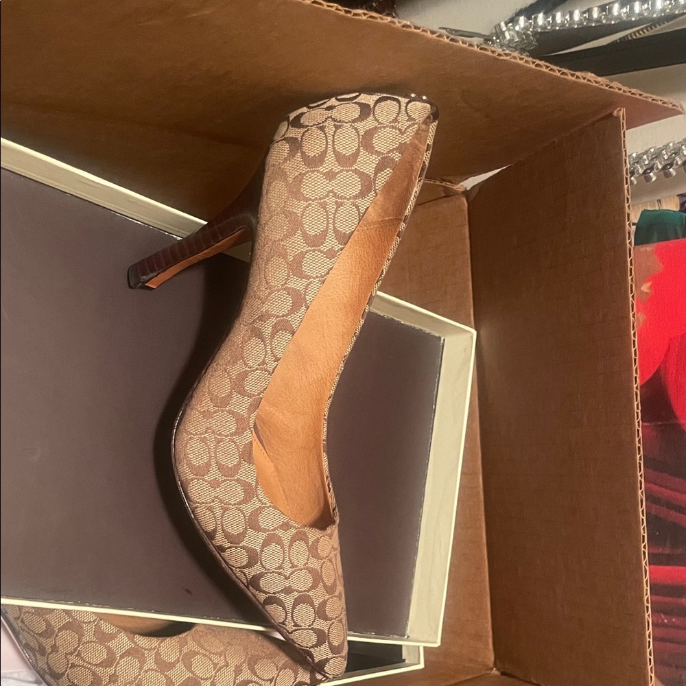 Coach Brown Patterned Women's Heels - Picture 4 of 5